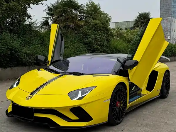 Lamborghini Aventador 2018