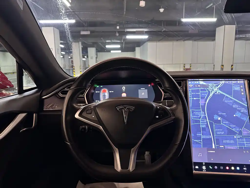 Tesla Model S 2017 — фото 28