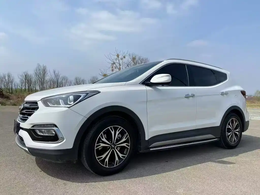 Hyundai Santa Fe 2018 — фото 3
