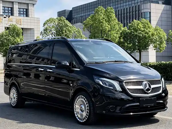Mercedes-Benz Vito 2023