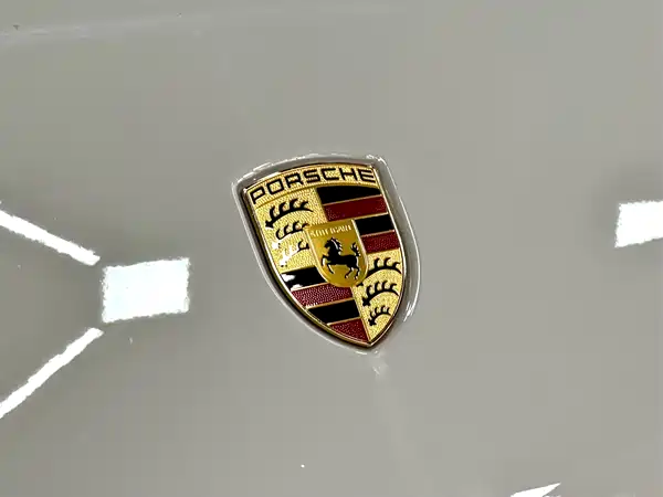 Porsche Macan 2023