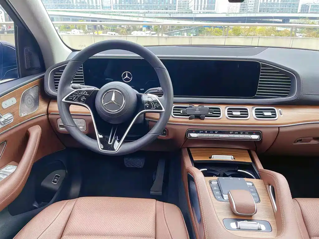 Mercedes-Benz GLE 2024 — фото 15