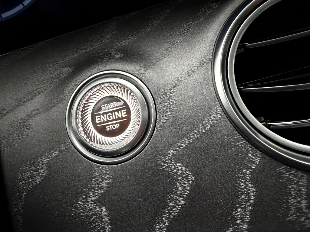 Mercedes-Benz E-Class 2021 — фото 10