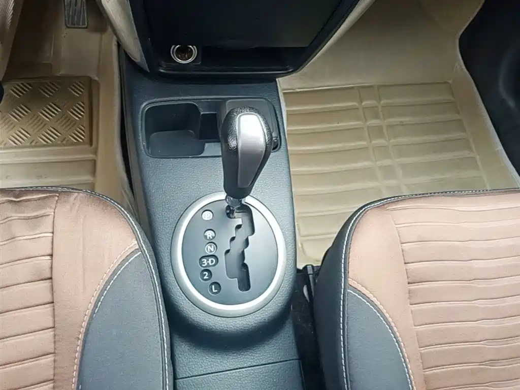Suzuki SX4 2014 — фото 14