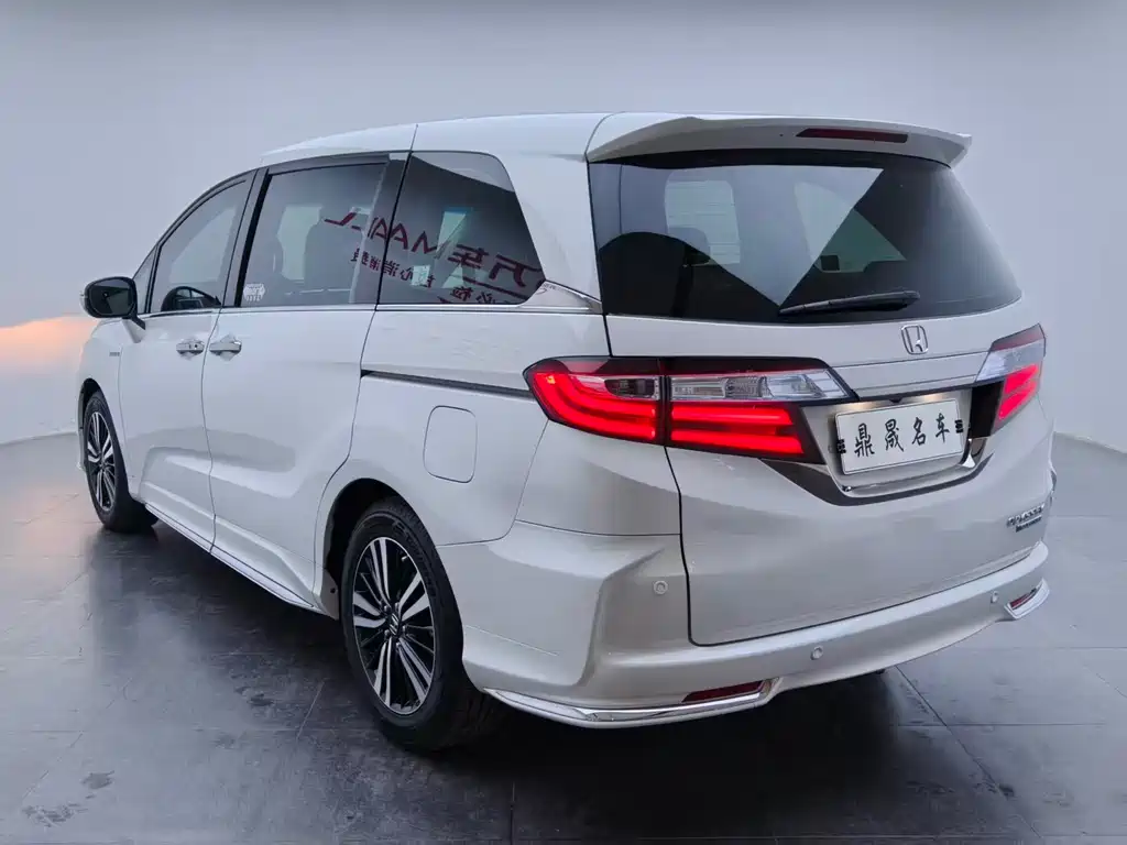 Honda Odyssey 2020 — фото 6
