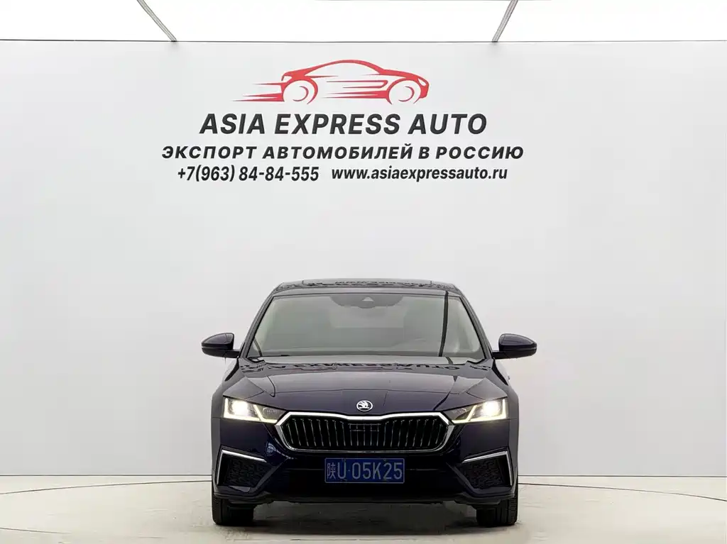 Skoda Octavia 2021 — фото 2