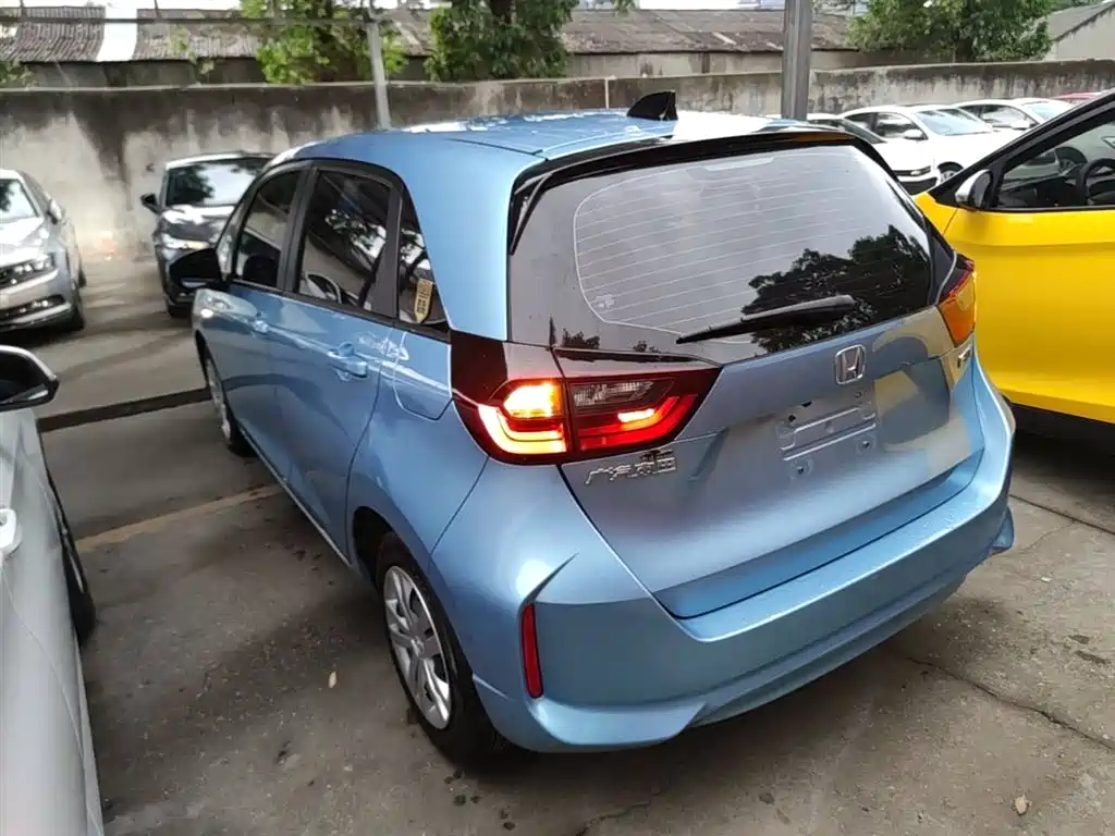 Honda Fit 2023 — фото 5