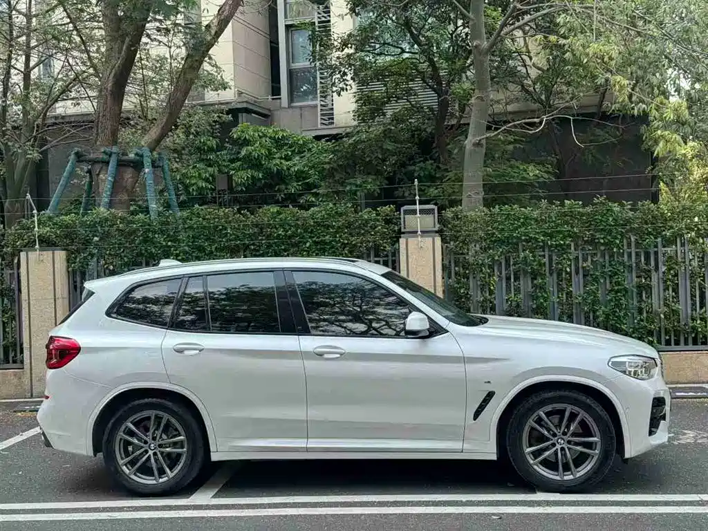 BMW X3 2020 — фото 4