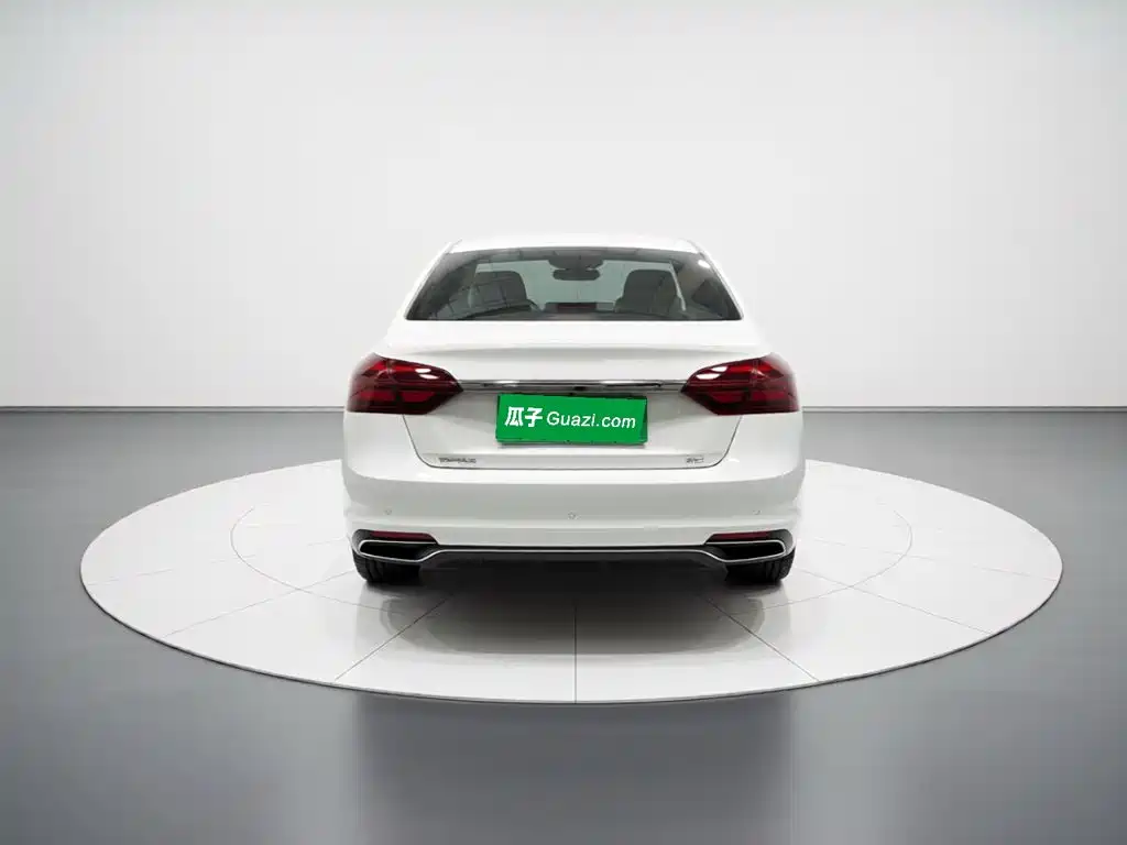 Geely Emgrand 2020