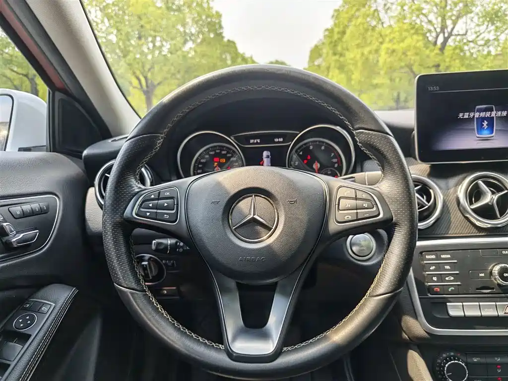 Mercedes-Benz GLA 2018 — фото 3