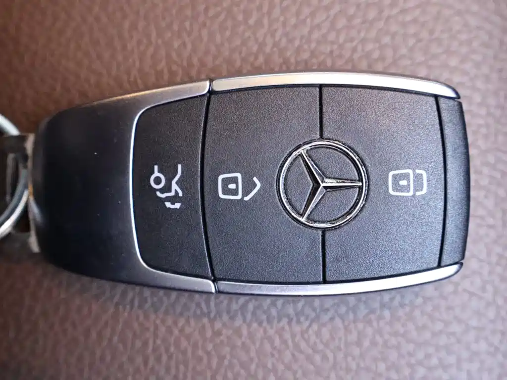 Mercedes-Benz GLB 2020 — фото 25