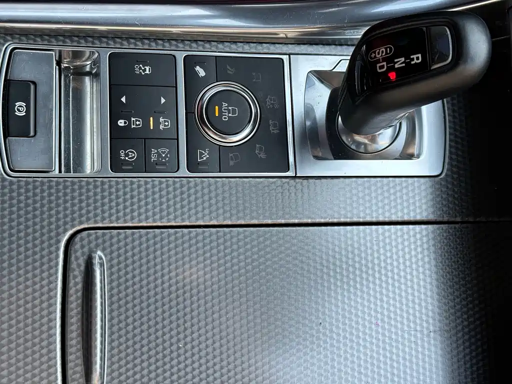 Land Rover Range Rover Sport 2015 — фото 21