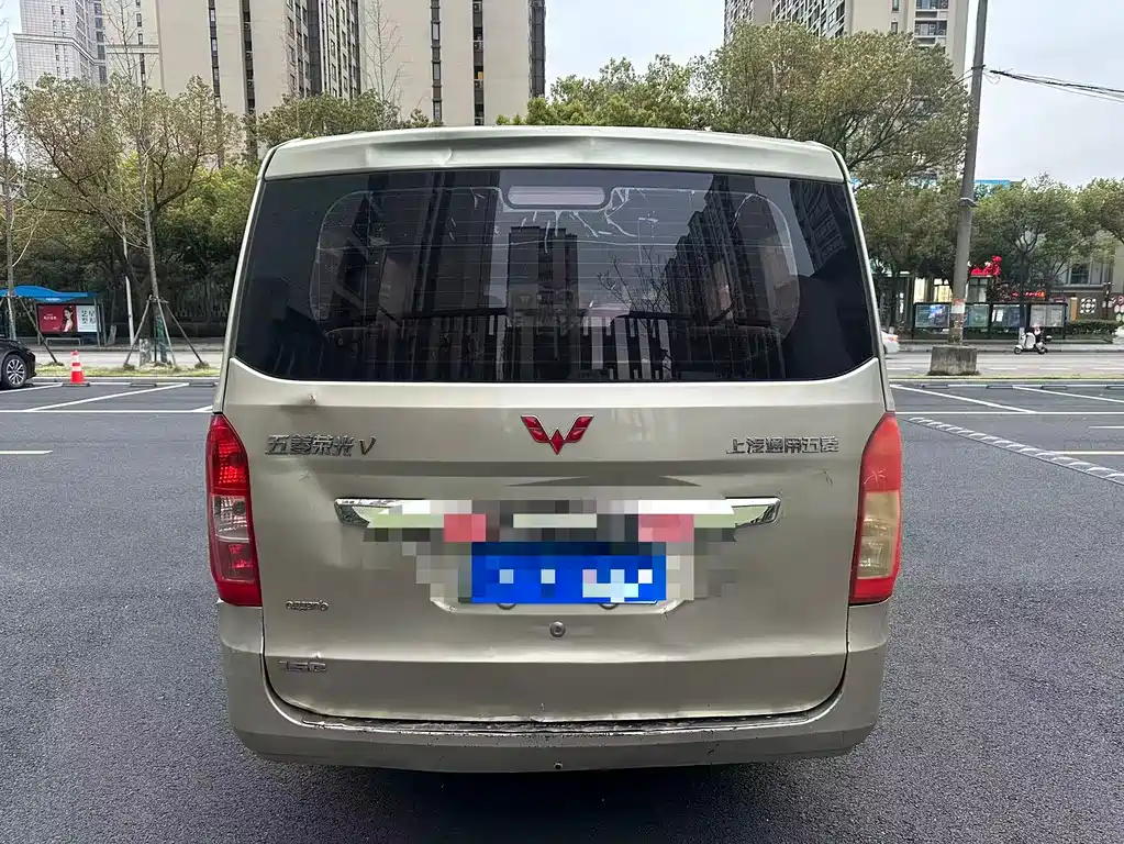 Wuling Rongguang V 2016 — фото 9