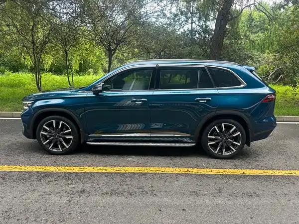 Geely Xingyue L 2021