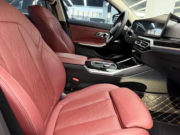 BMW i3 2023