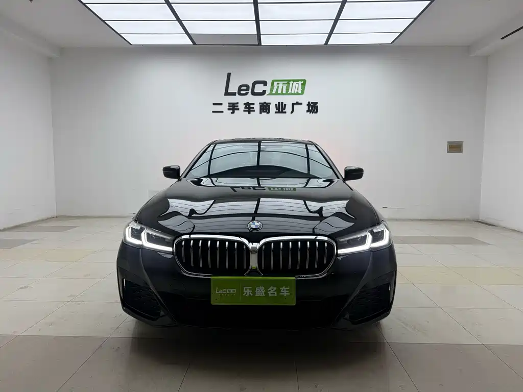 BMW 5 Series 2024