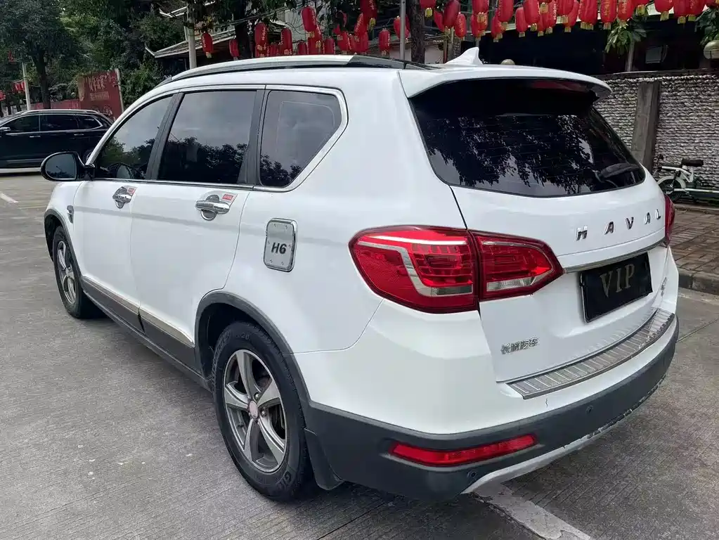 Haval H6 2014 — фото 6