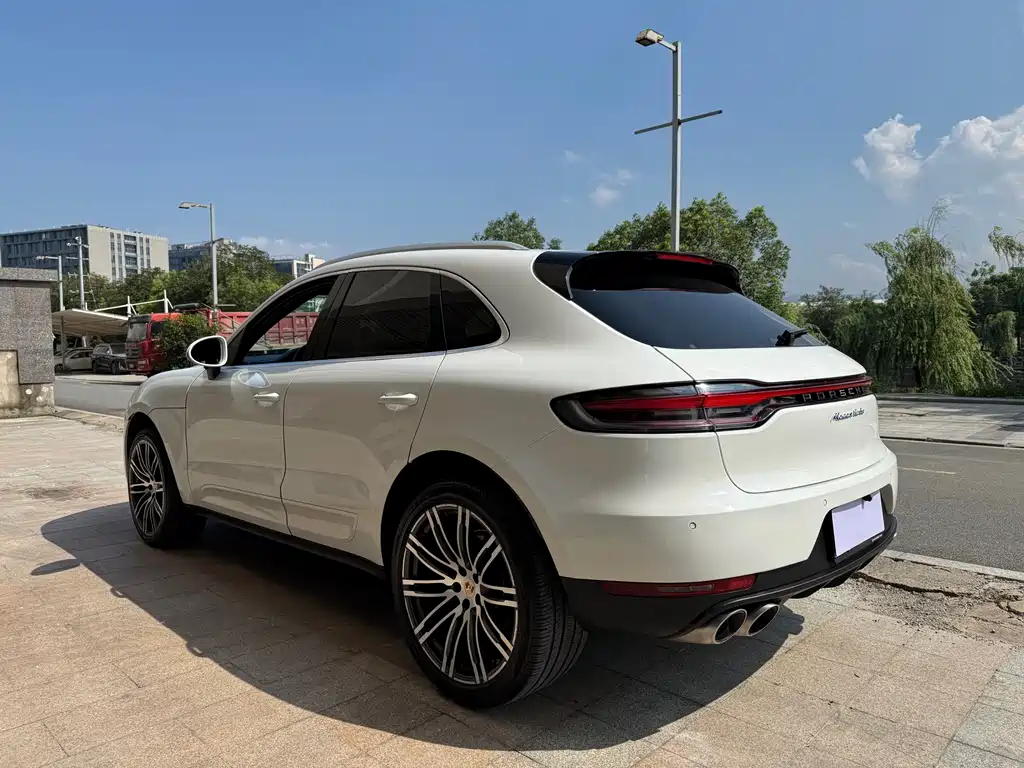 Porsche Macan 2015 — фото 6