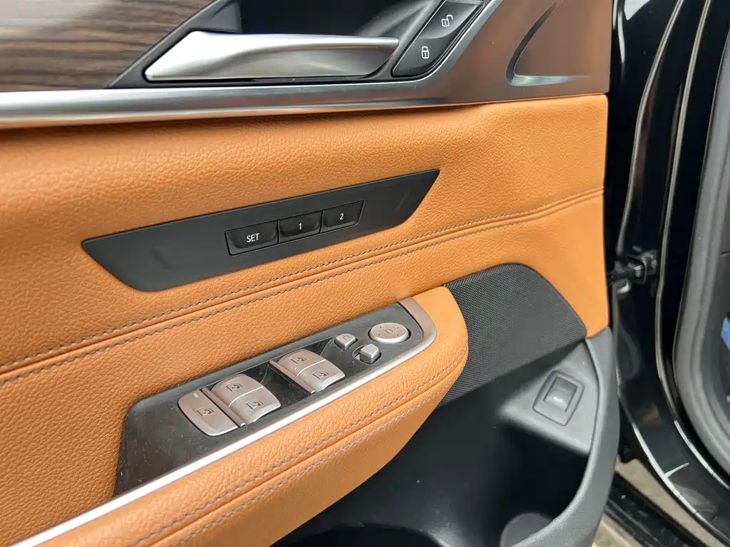 BMW 6 Series GT 2019 — фото 11