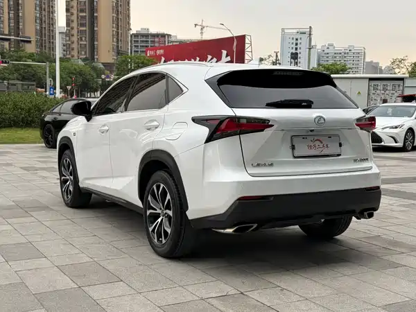 Lexus NX 2015