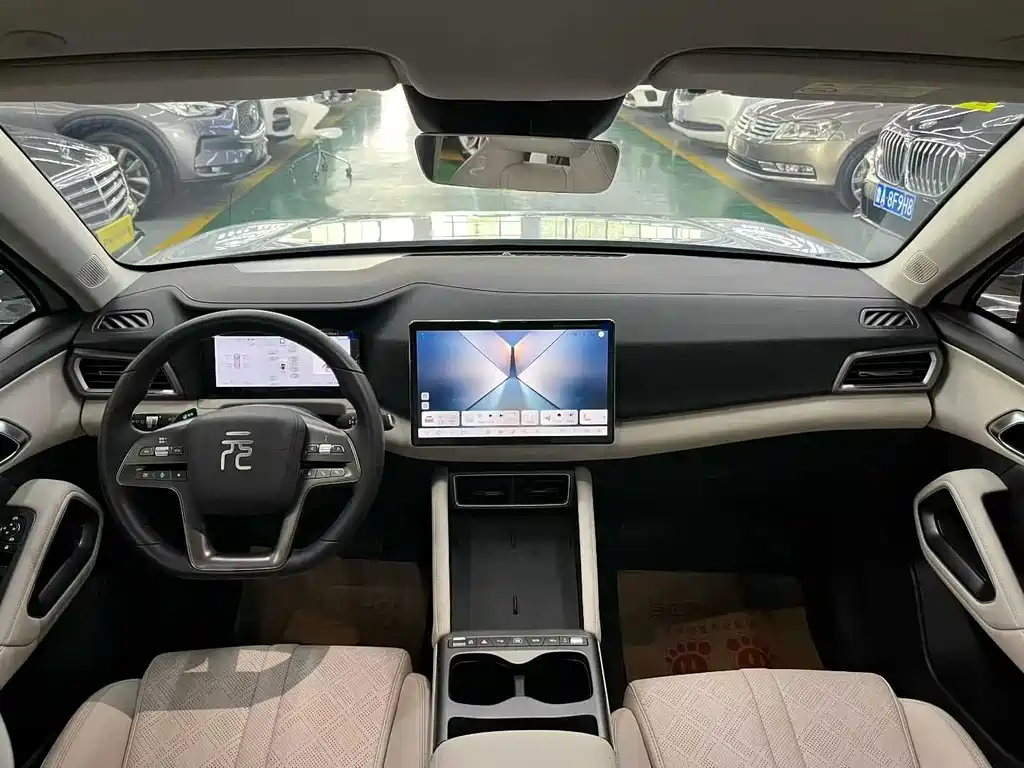 BYD Yuan UP 2025
