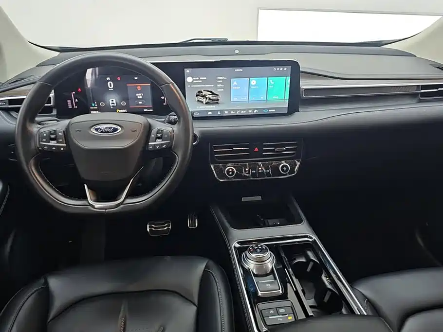 Ford Edge 2021 — фото 12