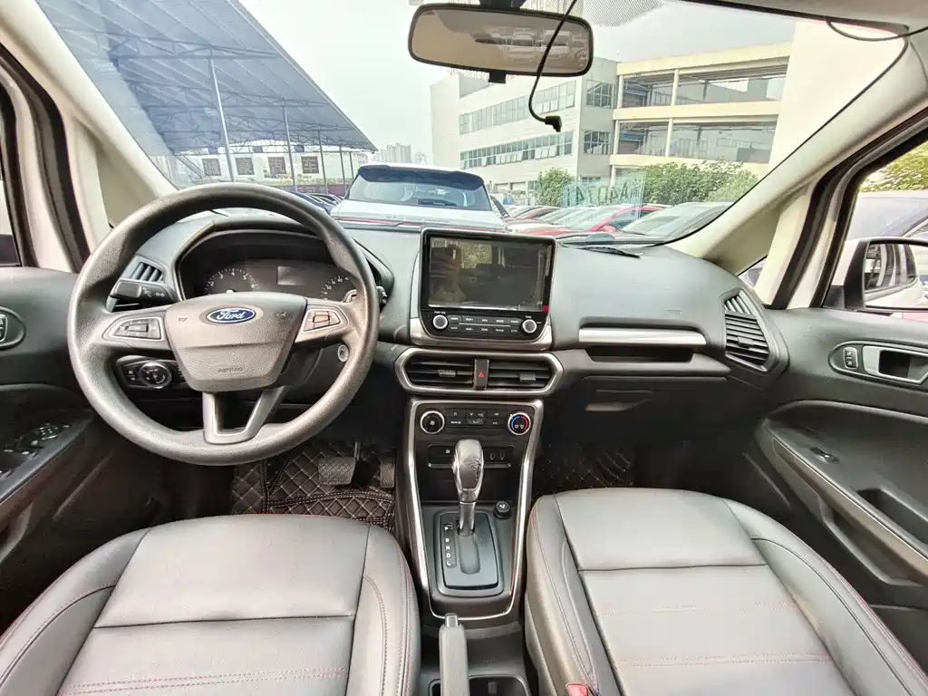 Ford EcoSport 2018 — фото 5