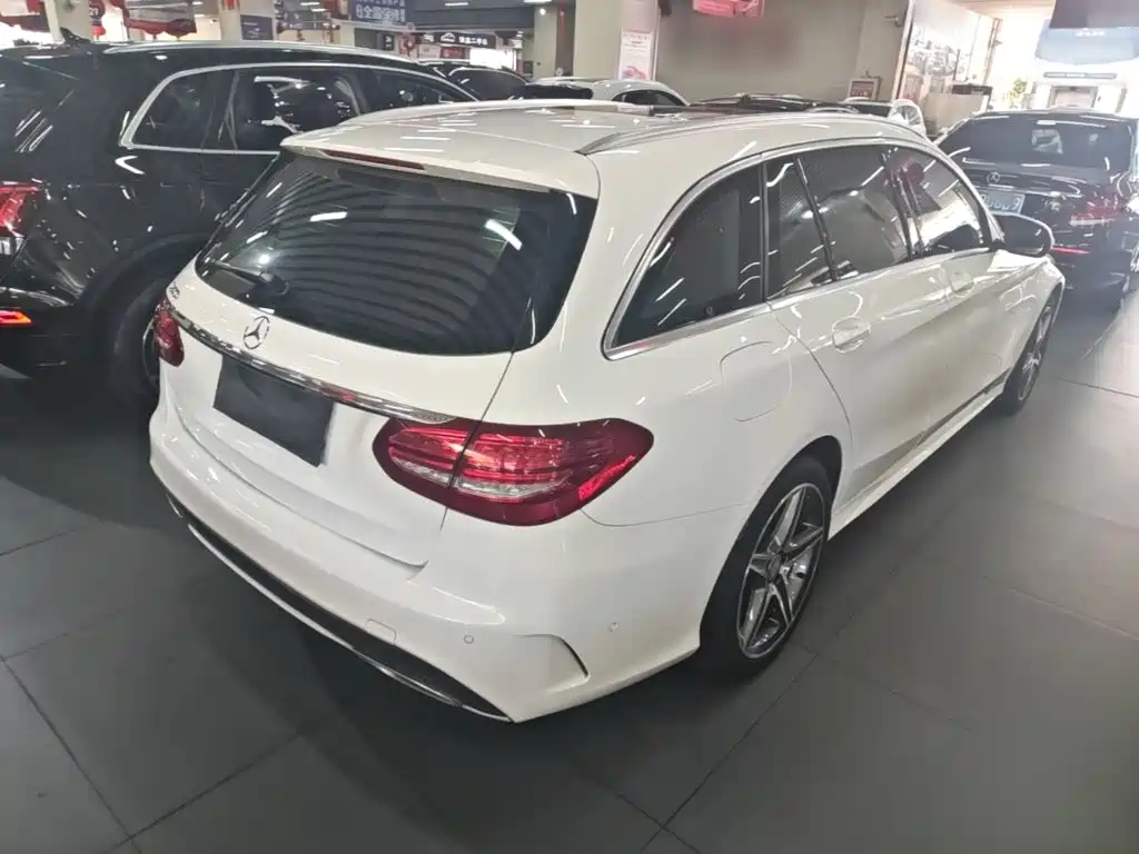 Mercedes-Benz C-Class 2017