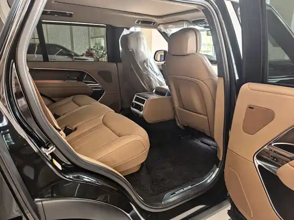 Land Rover Range Rover 2026