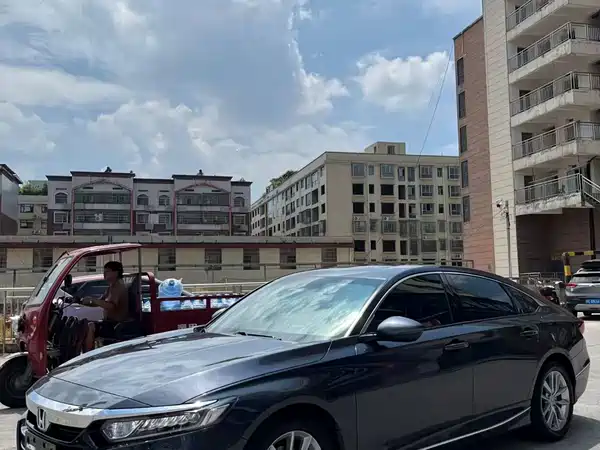 Honda Accord 2022