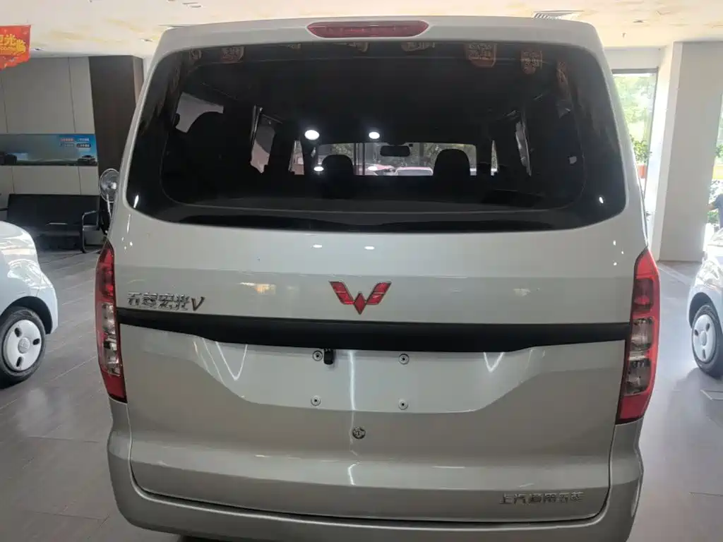 Wuling Hongguang V 2024 — фото 6