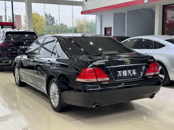 Toyota Crown 2007