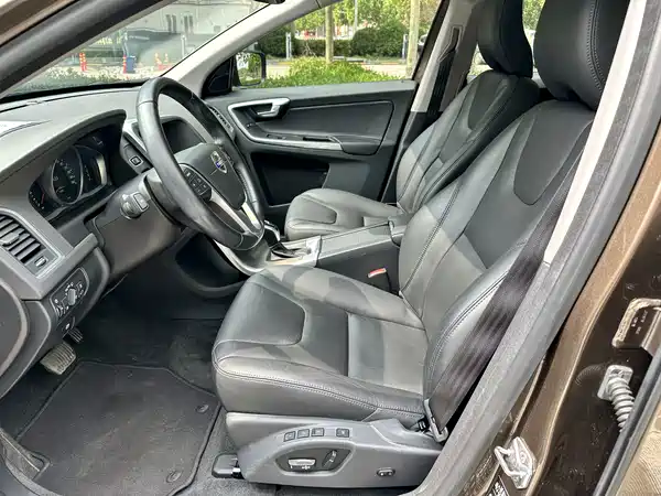 Volvo XC60 2014