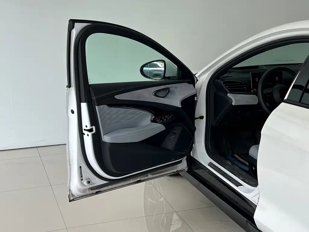 BYD Seal 2022 — фото 14