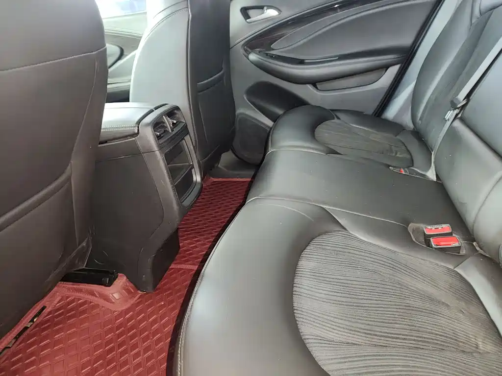 Buick Envision Plus 2020 — фото 10