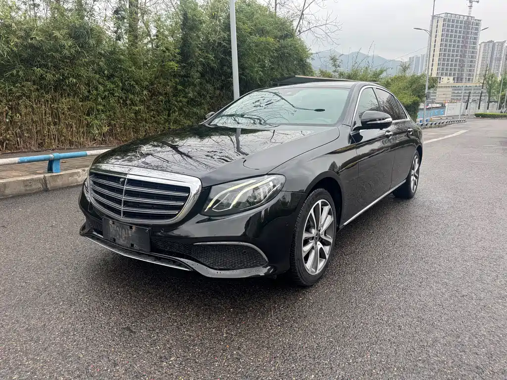 Mercedes-Benz E-Class 2017 — фото 1