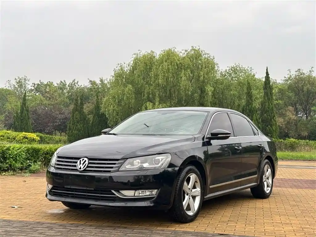Volkswagen Passat 2012