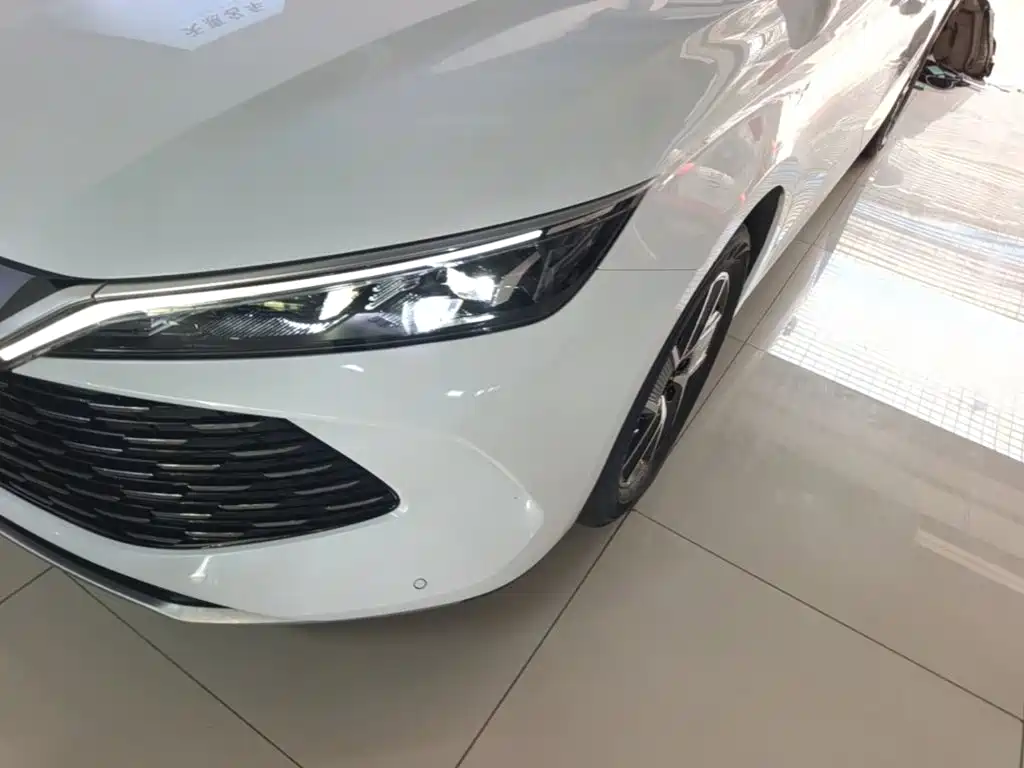 BYD Qin L 2025 — фото 24
