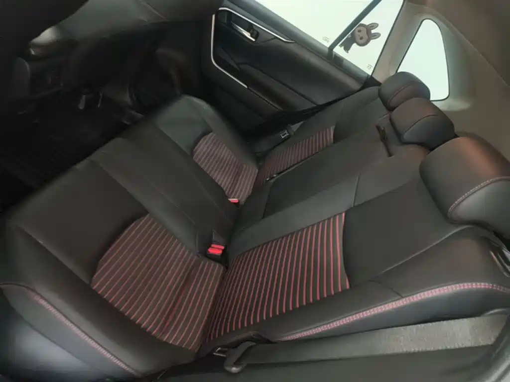 Toyota RAV4 Prime 2022 — фото 16