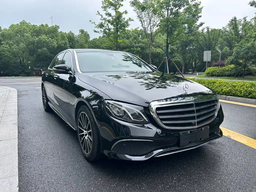 Mercedes-Benz E-Class 2018 — фото 3