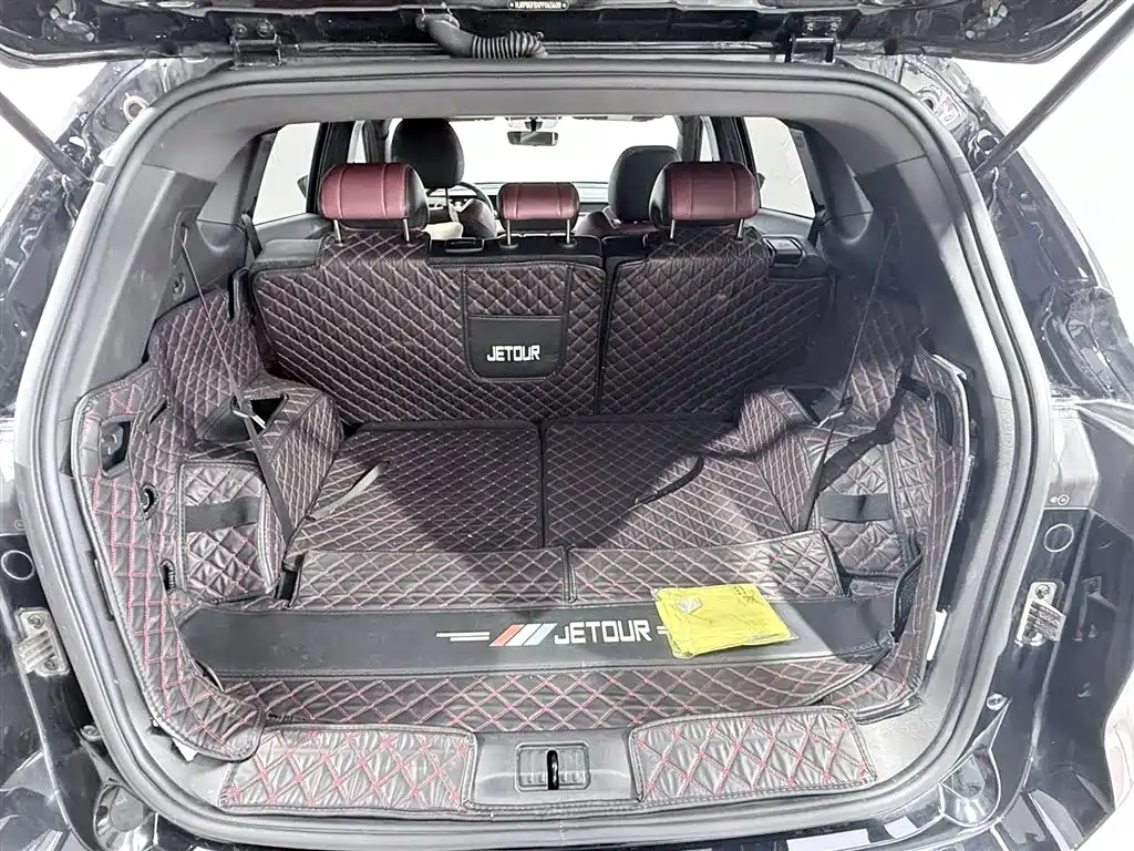 Jetour X70 PLUS 2023 — фото 15