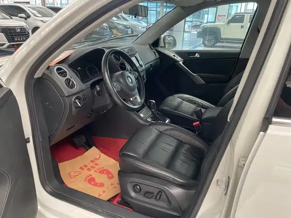 Volkswagen Tiguan 2012