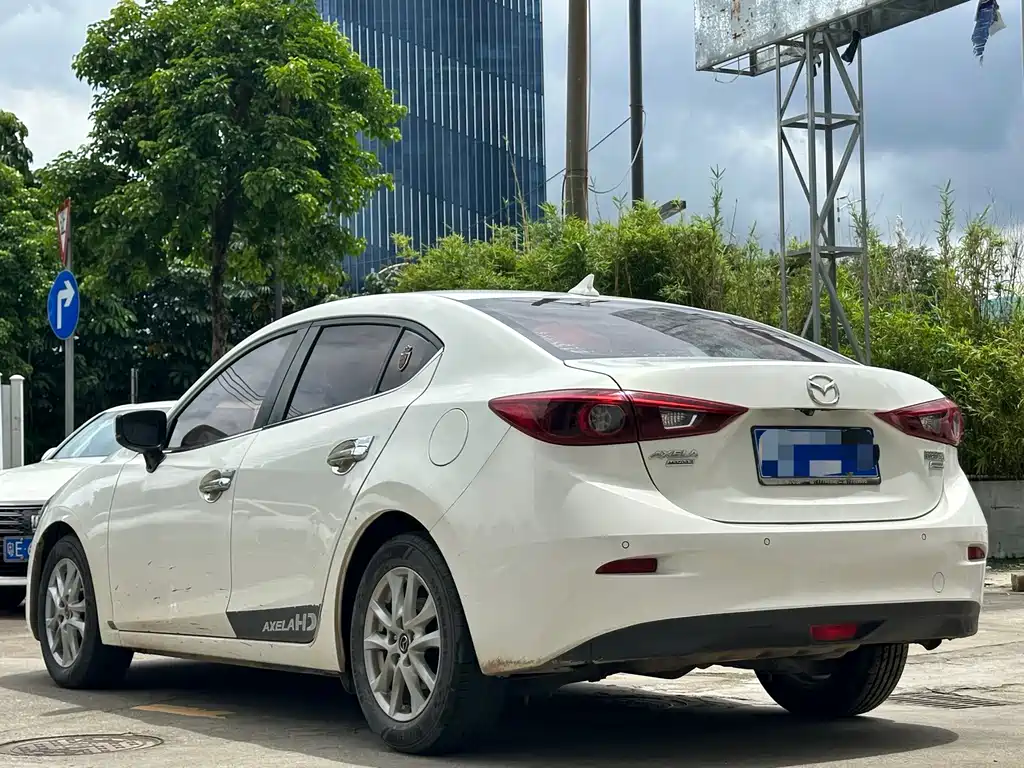 Mazda 3 Angkesela 2019