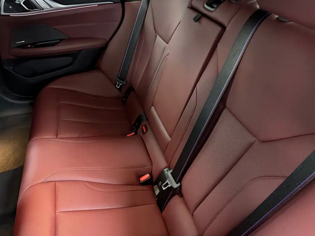 BMW 4 Series 2022 — фото 10
