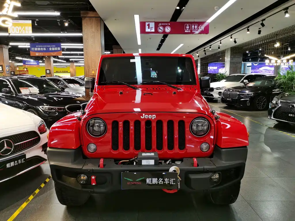 Jeep Wrangler 2017 — фото 2