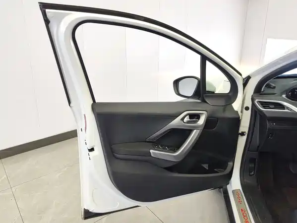 Peugeot 2008 2016