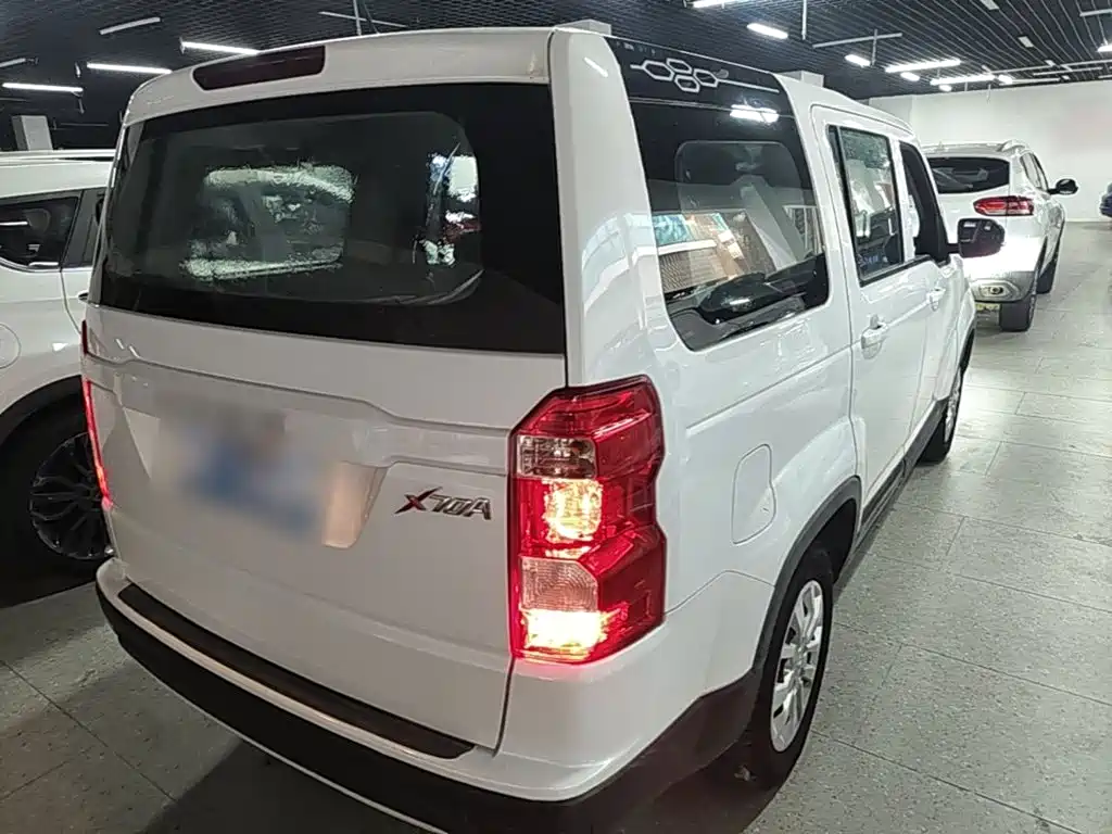 Changan Auchan X70A 2018 — фото 7