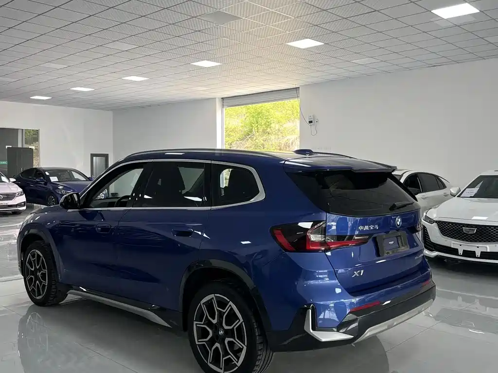 BMW X1 2023 — фото 4