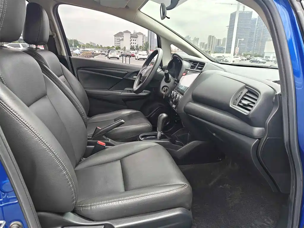Honda Fit 2018 — фото 14