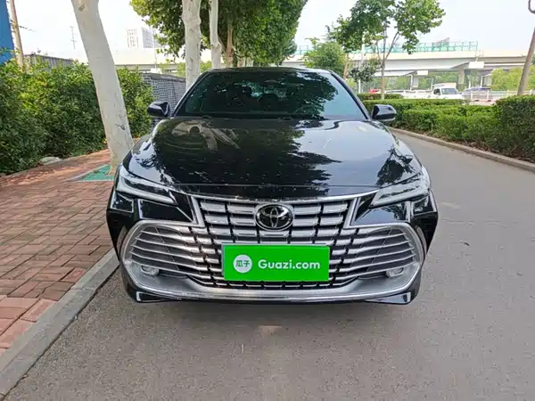Toyota Avalon 2025
